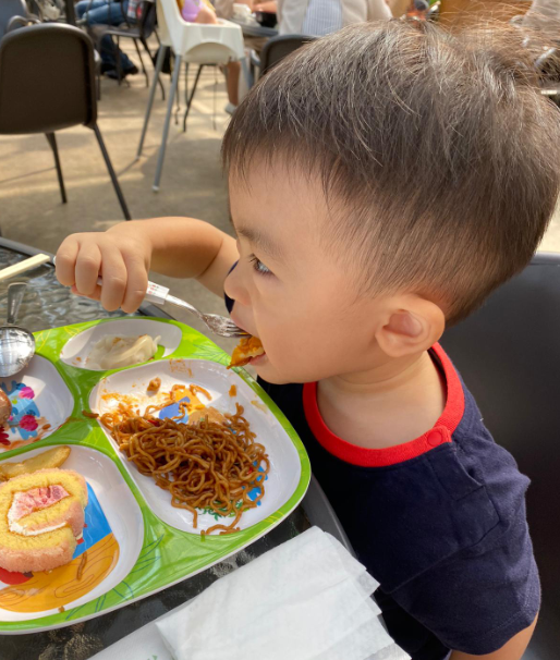 lunch at FLOWER FOREST